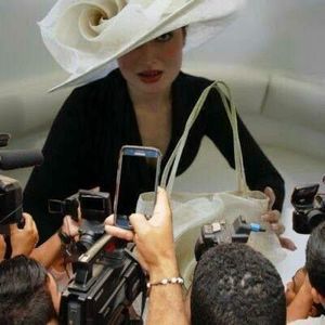 Meet your Posher, Yvette